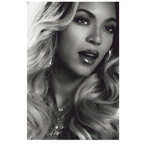Beyonce Face Black And White Poster 170